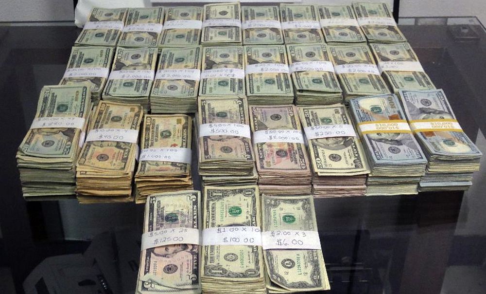 Sinaloa Cartel Colombian bank Char Clan drug trafficking