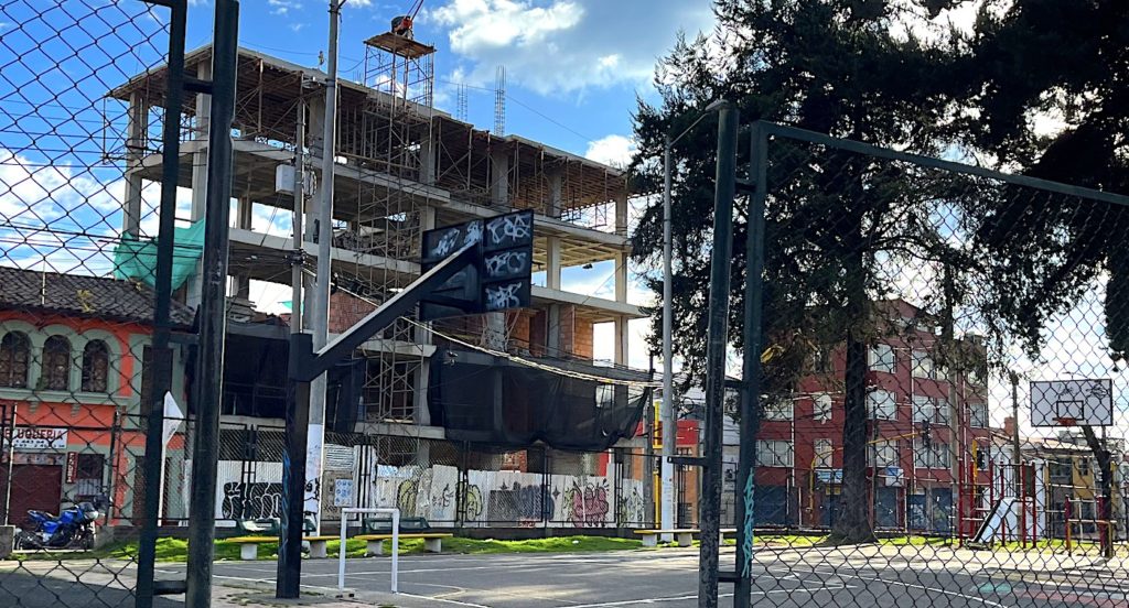 Construction of building near park in Bogota