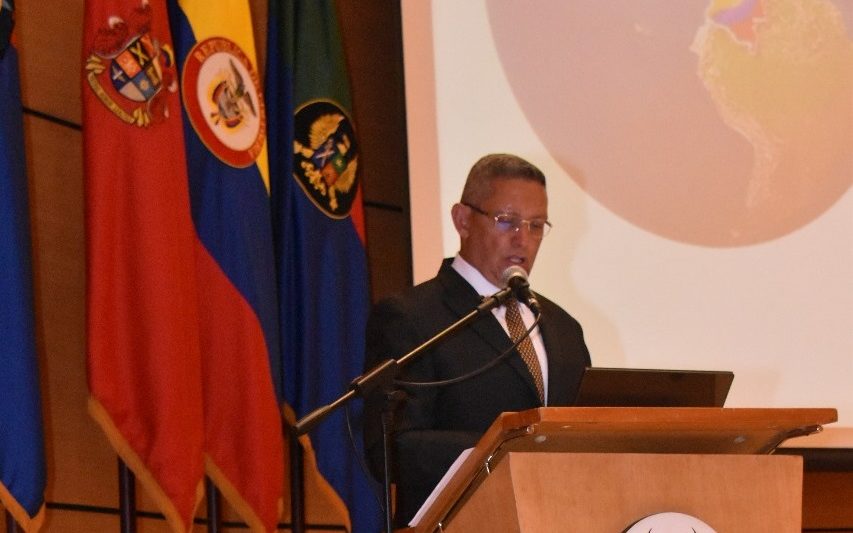 Justicia colombiana imputa excomandante guerra sucia Estado