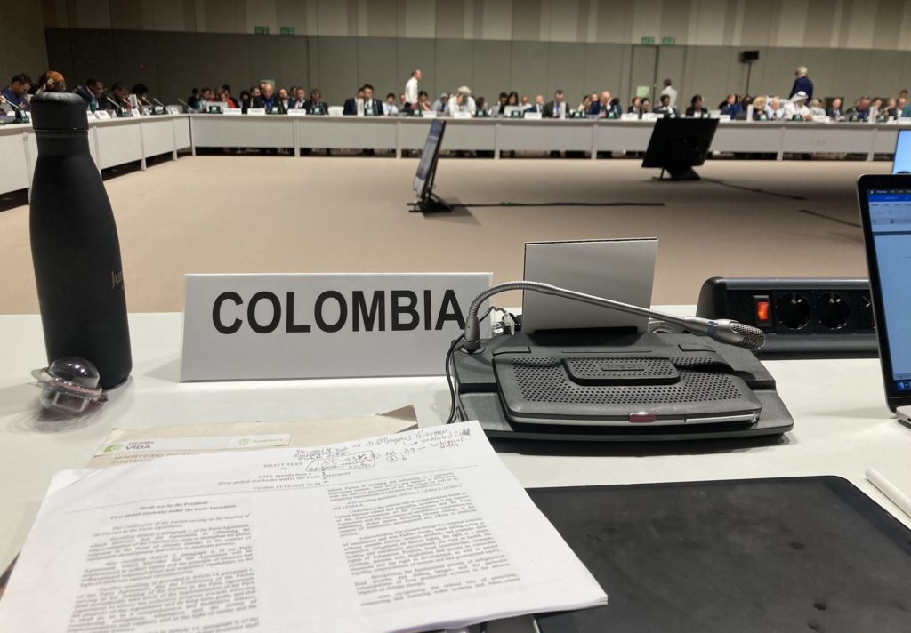 Colombia Kenia Francia evalúan cambiar deuda  acción climática