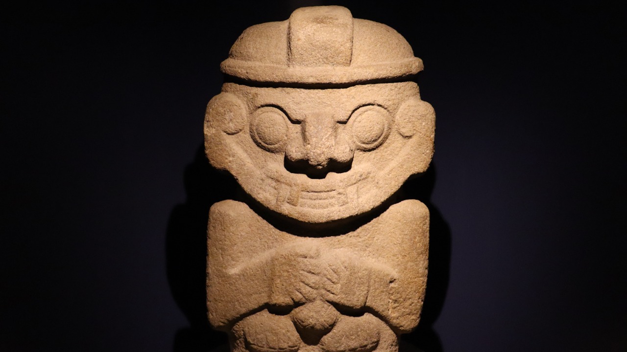 Colombia Archaeological supernatural guaca
